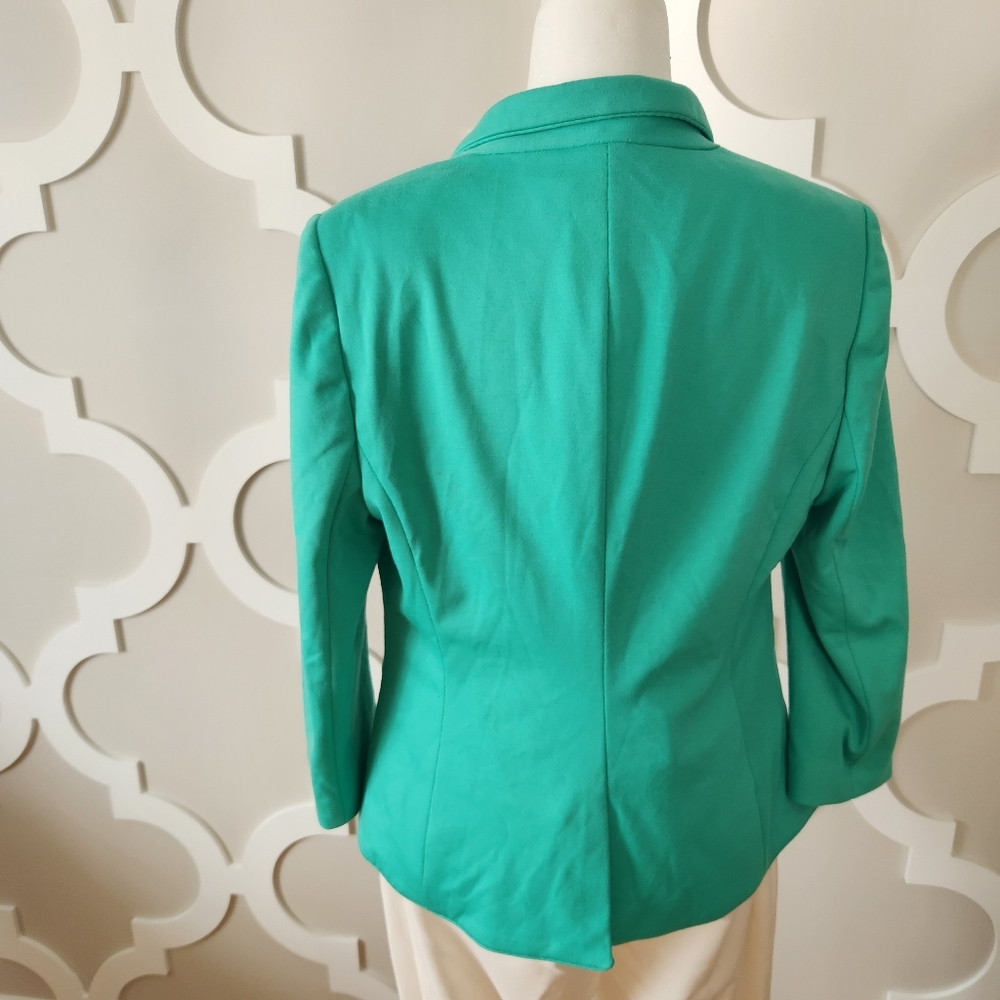 Green blazer - Picture 3 of 7